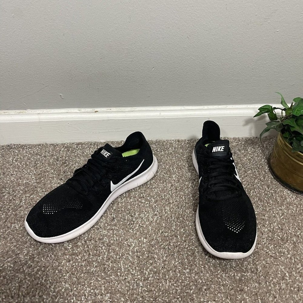 Nike Womens Free RN Flyknit Size 8.5 Black Athletic Running Sneakers Shoe - Picture 2 of 9